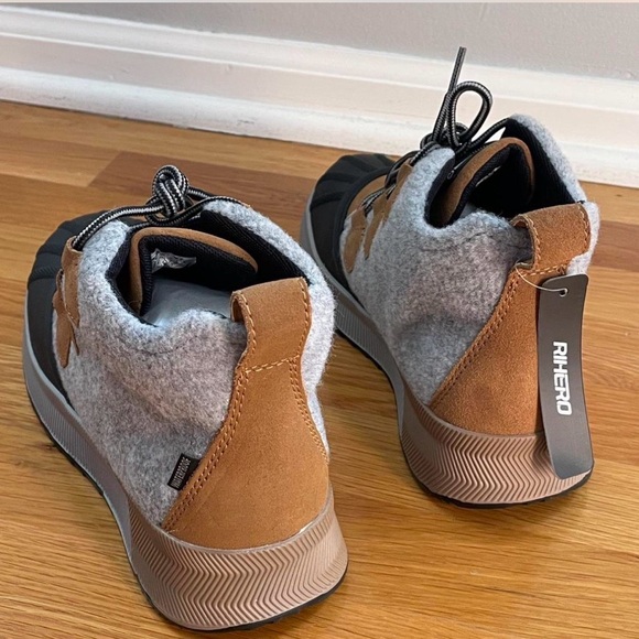 Women's Waterproof Ankle Duck Booties in Brown and Black - Picture 2 of 7